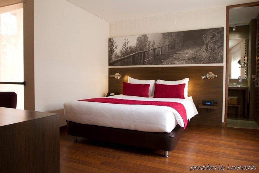 Hotel 84 DC Bogotá Zimmer foto